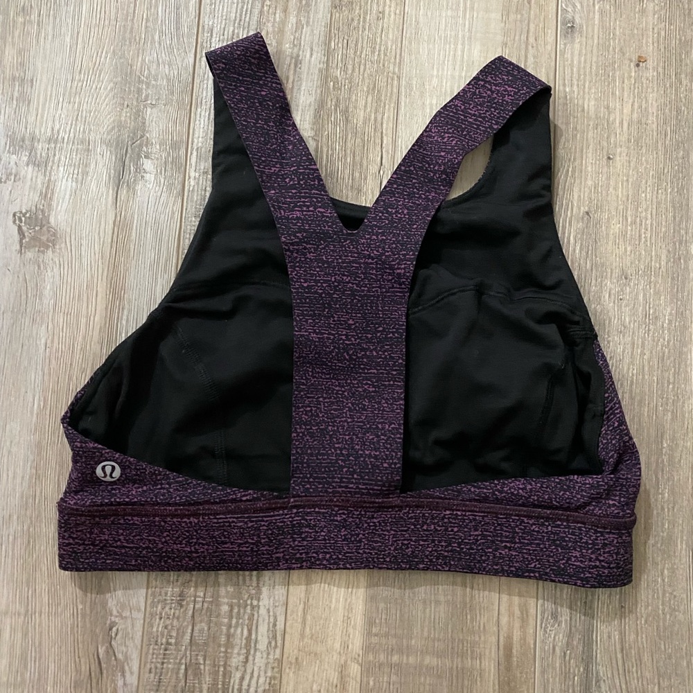 Lululemon sport bra 8 - Picture 2 of 3
